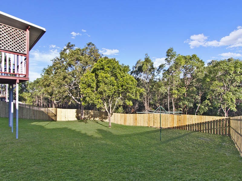 28 kummara, Edens Landing QLD 4207