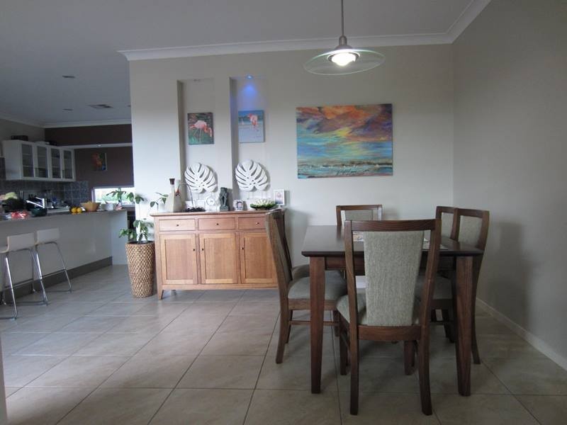 14 Mimi Crt, Mount Warren Park QLD 4207