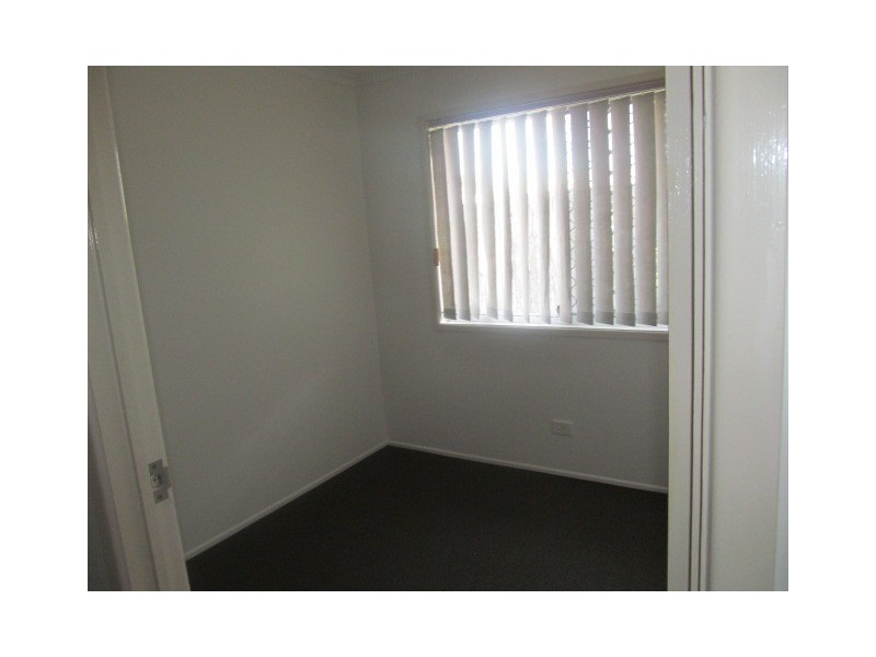 6 Pearce Court, Eagleby QLD 4207