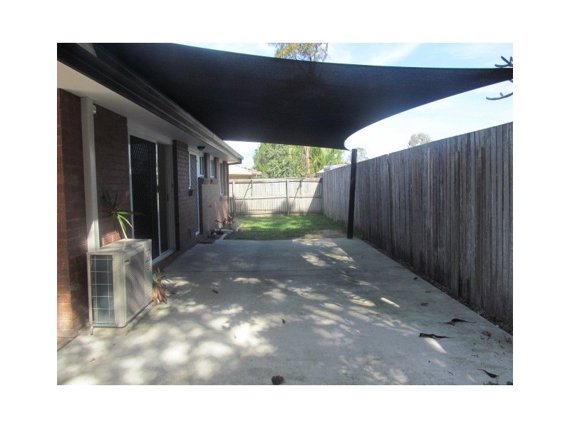 6 Pearce Court, Eagleby QLD 4207