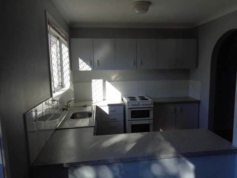 2/2a Cowper Ave, Eagleby QLD 4207