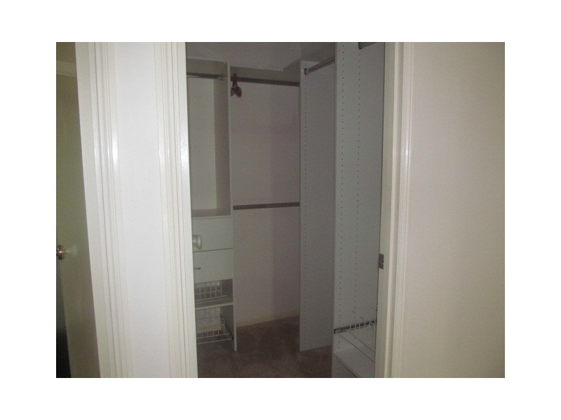 3 Clayton Dve, Edens Landing QLD 4207