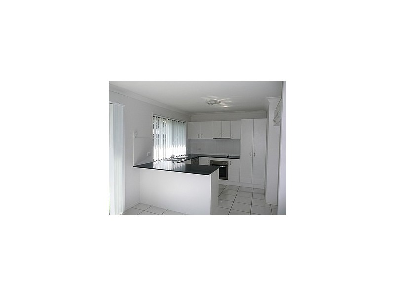 7 Zachary St, Eagleby QLD 4207