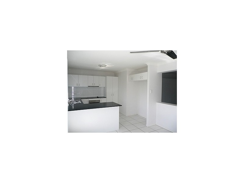 7 Zachary St, Eagleby QLD 4207