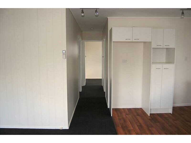 32 Leichhardt St, Logan Central QLD 4114