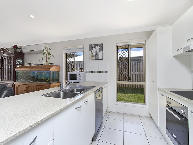 22 Breezeway Dr, Bahrs Scrub QLD 4207