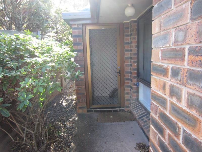 2/17 Linning Street, Mount Warren Park QLD 4207