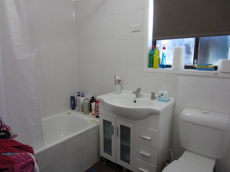 2/17 Linning Street, Mount Warren Park QLD 4207