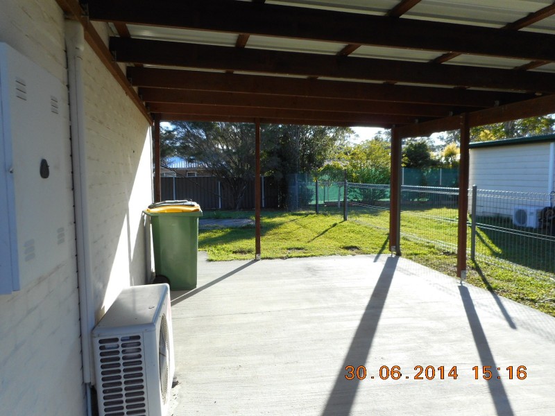 24 Schmidt St, Eagleby QLD 4207