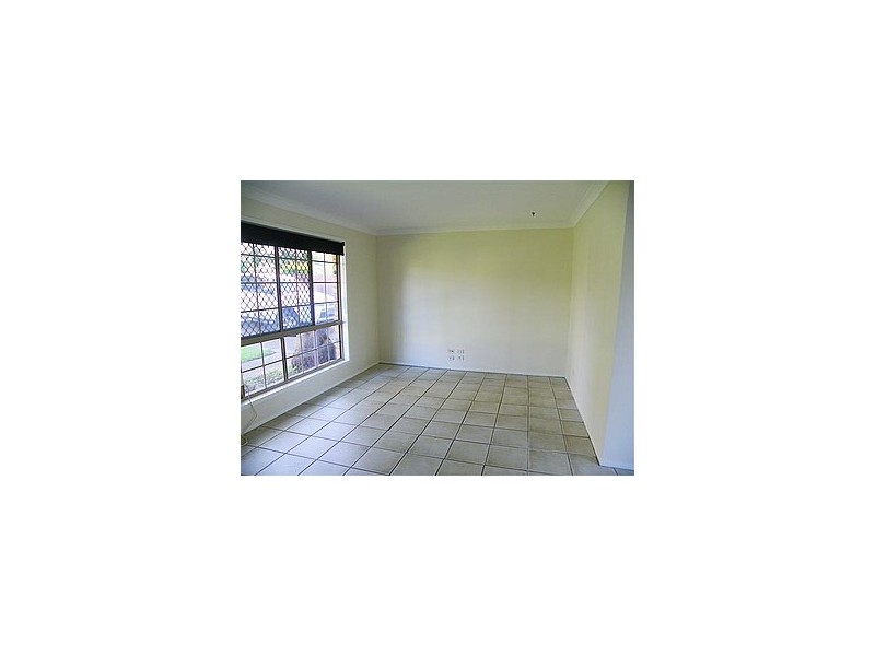 279 Logan St, Eagleby QLD 4207