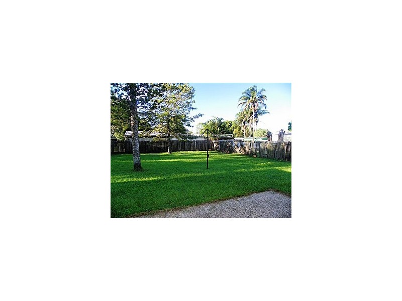 279 Logan St, Eagleby QLD 4207