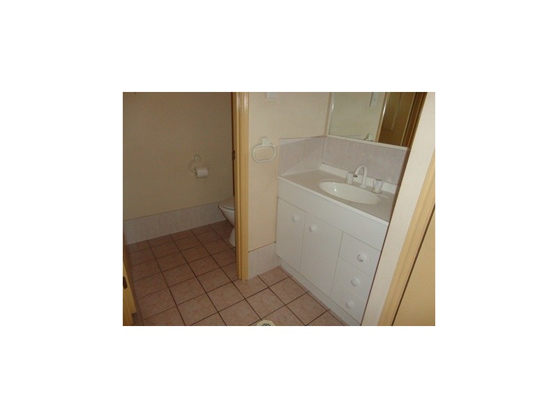 18 Cherry Tree Place, Waterford QLD 4133