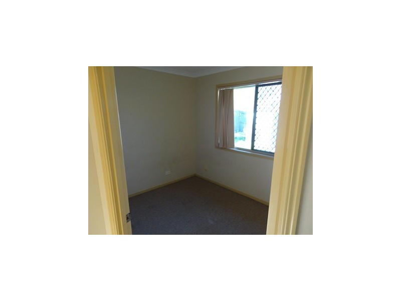 18 Cherry Tree Place, Waterford QLD 4133