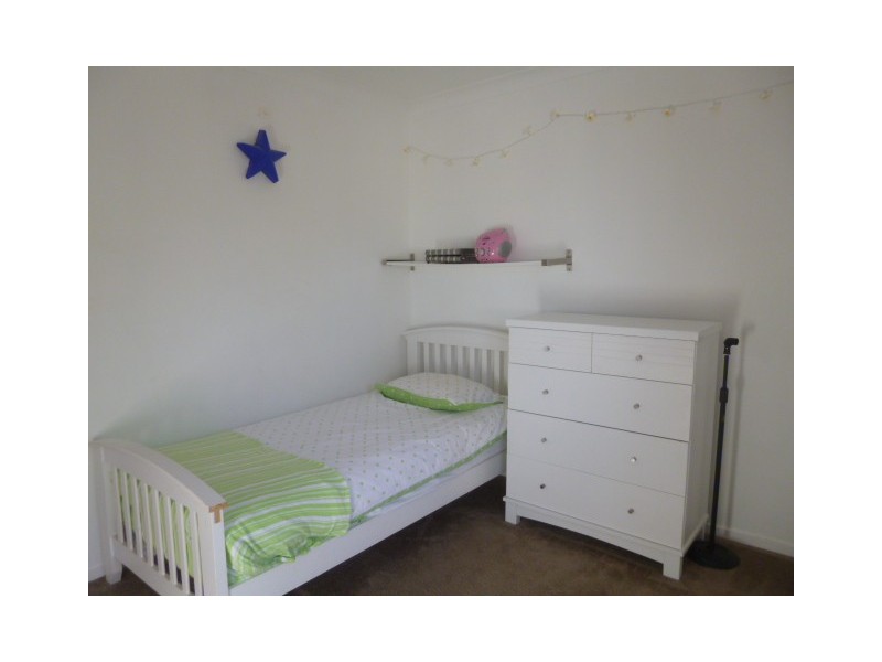 23 Schonwerder Dr, Windaroo QLD 4207