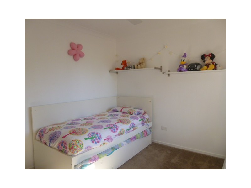 23 Schonwerder Dr, Windaroo QLD 4207