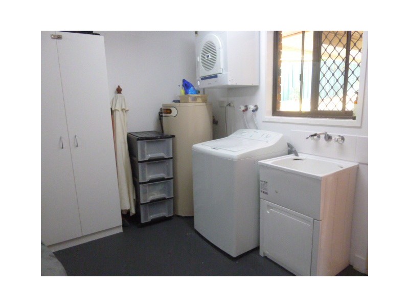 23 Schonwerder Dr, Windaroo QLD 4207