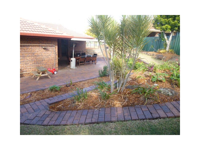 23 Schonwerder Dr, Windaroo QLD 4207