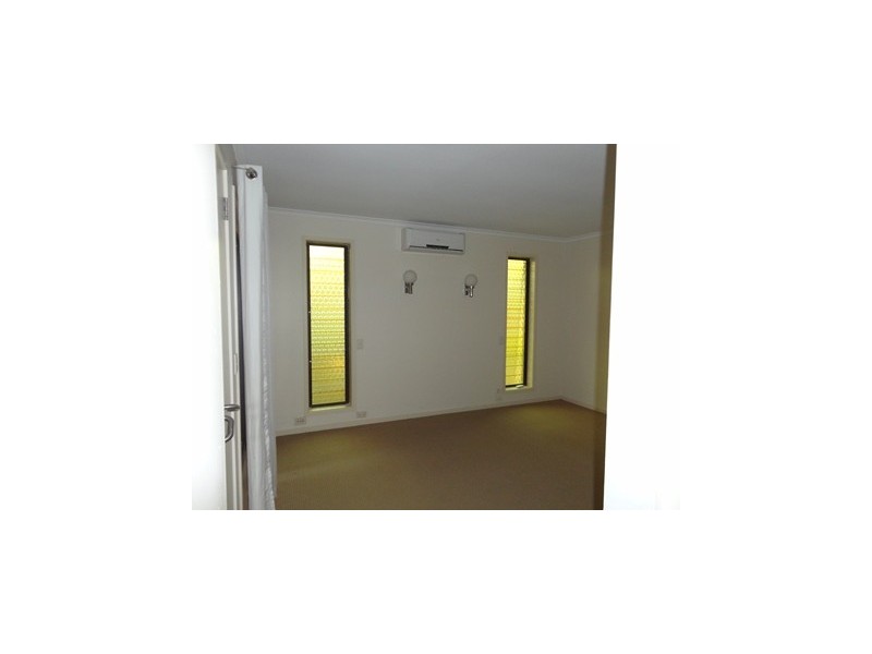40 Barokee Dve, Tanah Merah QLD 4128