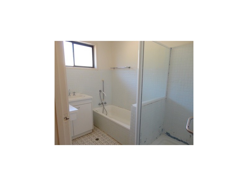40 Barokee Dve, Tanah Merah QLD 4128