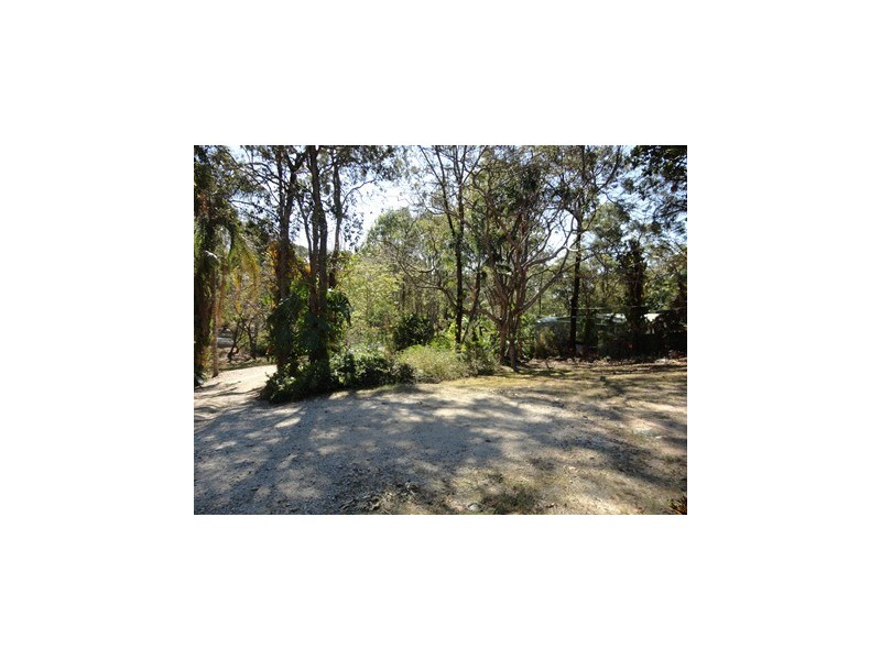 40 Barokee Dve, Tanah Merah QLD 4128