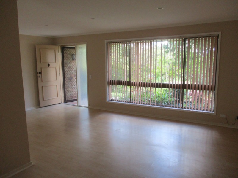 30 Adelong Rd, Shailer Park QLD 4128