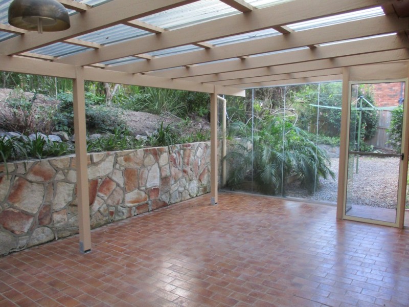 30 Adelong Rd, Shailer Park QLD 4128