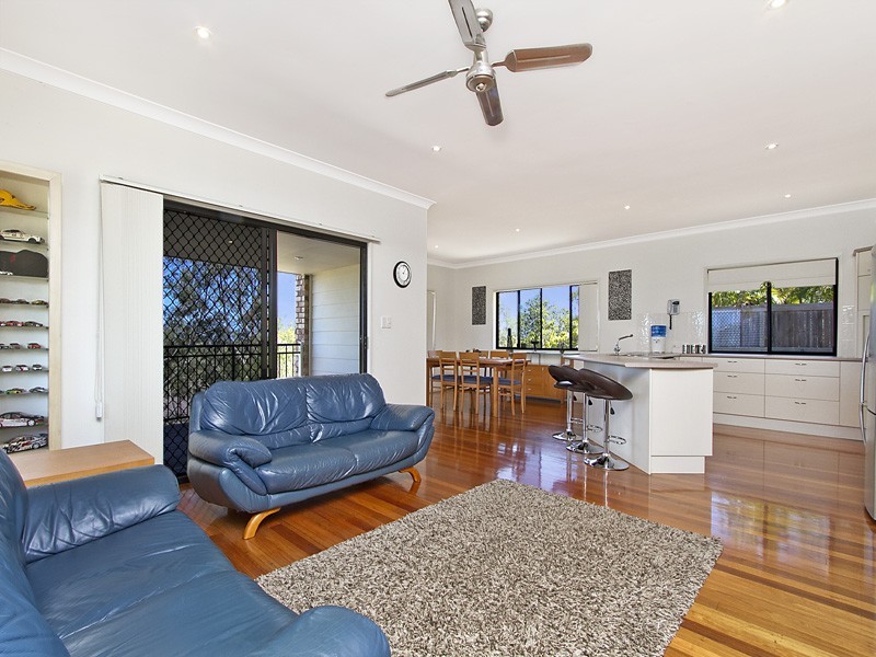 23 Lucy Drive, Edens Landing QLD 4207