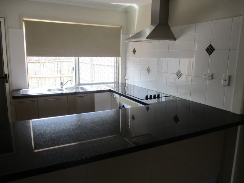 28/15 Pine Av, Beenleigh QLD 4207