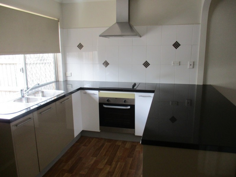 28/15 Pine Av, Beenleigh QLD 4207