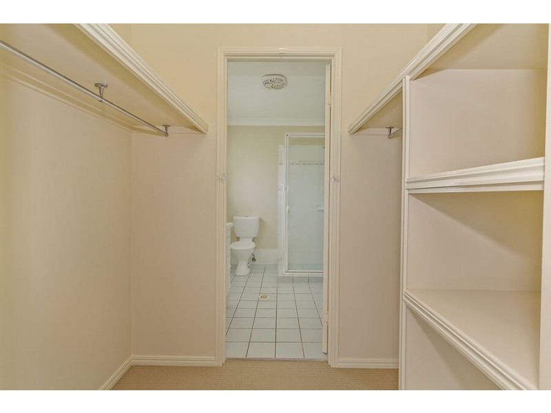 45 Lennon Drive, Windaroo QLD 4207