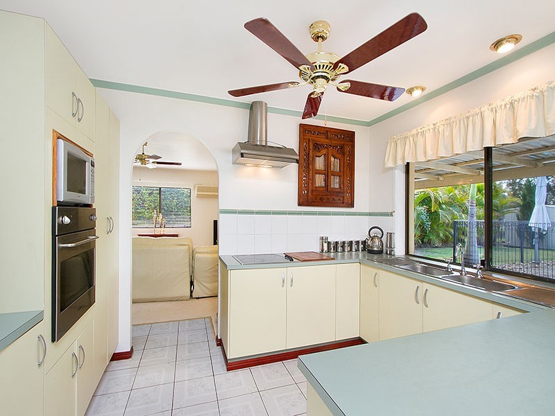 62 Bannockburn Rd, Windaroo QLD 4207