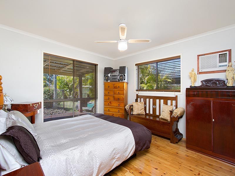 62 Bannockburn Rd, Windaroo QLD 4207