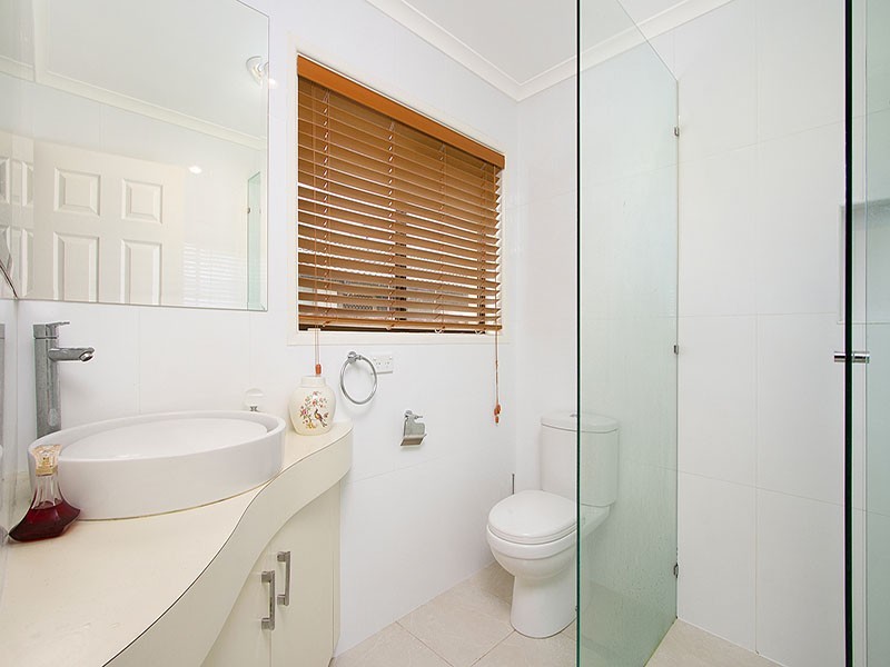 62 Bannockburn Rd, Windaroo QLD 4207