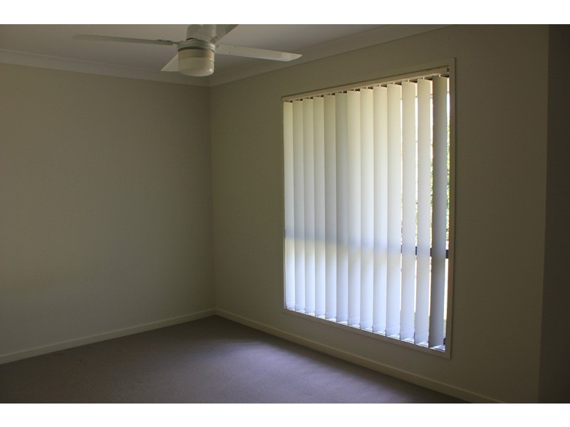 2 Starling St, Eagleby QLD 4207