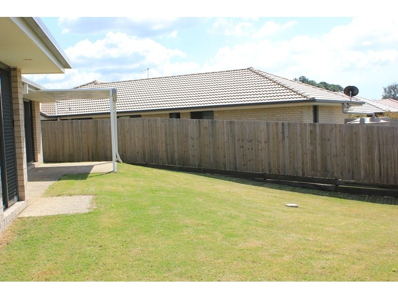 2 Starling St, Eagleby QLD 4207