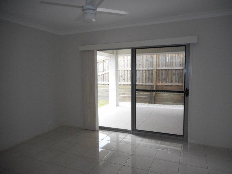 8 Carrawinya St, Waterford QLD 4133