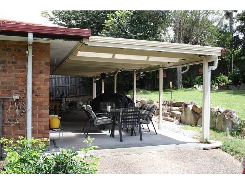 50 Avonmore Street, Edens Landing QLD 4207