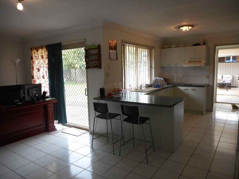 5 Haussman Court, Meadowbrook QLD 4131