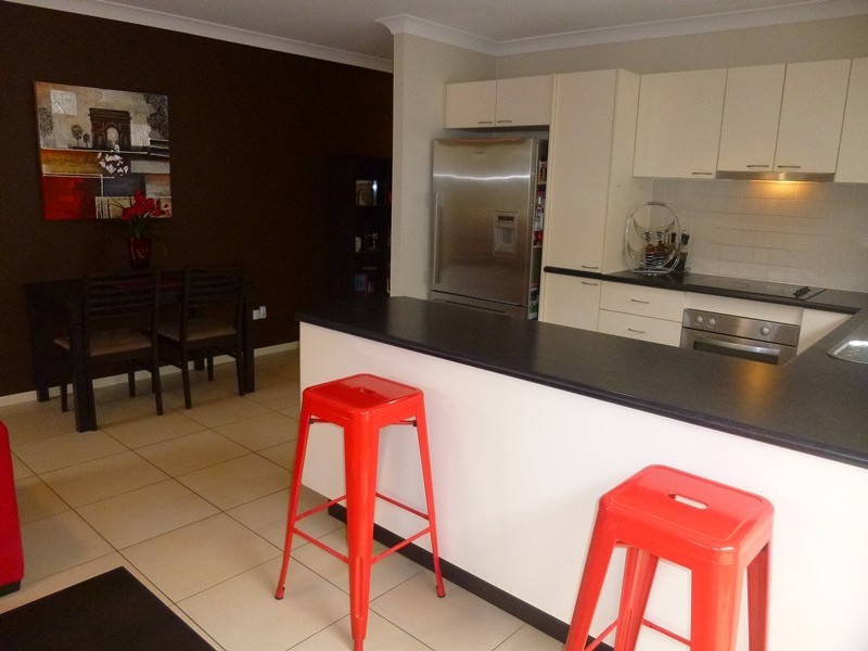 2/34 Jasmina, Waterford QLD 4133