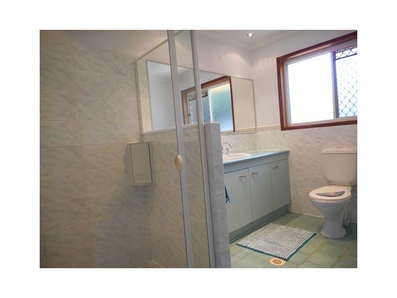43 Yvonne Cres, Mount Warren Park QLD 4207