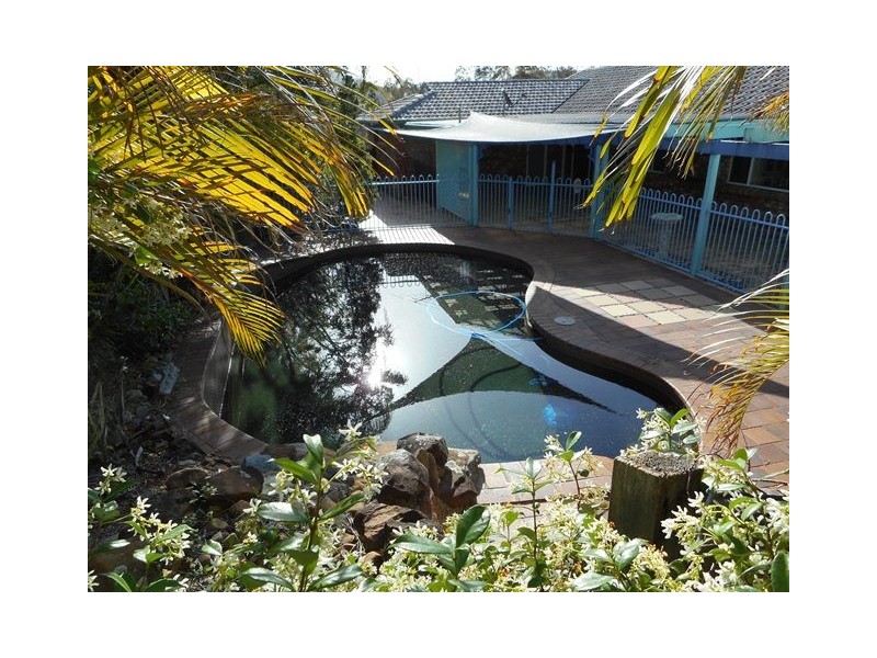 43 Yvonne Cres, Mount Warren Park QLD 4207