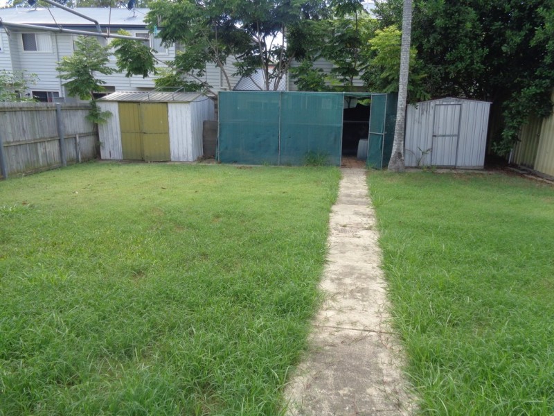 16 Darwin St, Beenleigh QLD 4207
