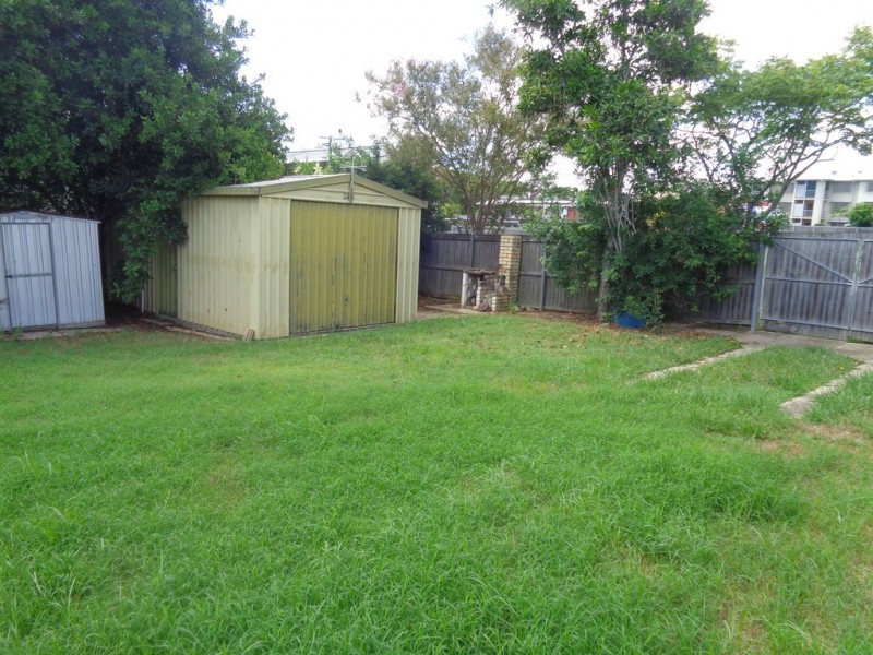 16 Darwin St, Beenleigh QLD 4207
