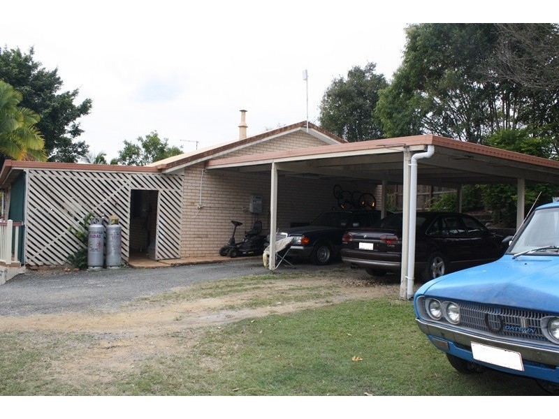 14 Auburn Street, Edens Landing QLD 4207