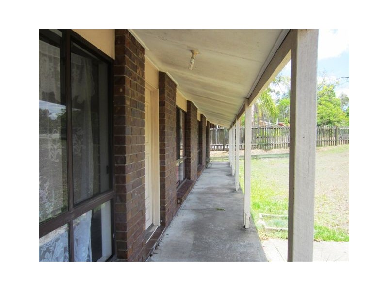 40 Ivanhoe Dve, Bethania QLD 4205