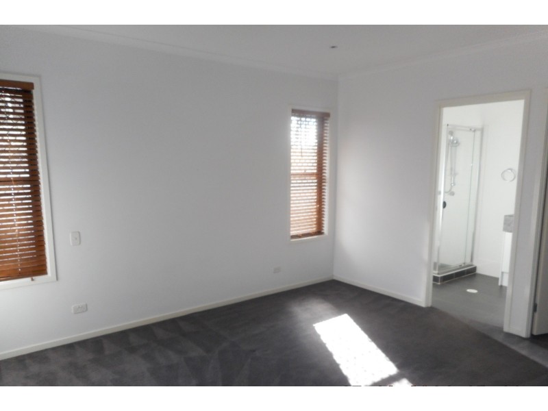 57 Constellation Dve, Loganholme QLD 4129