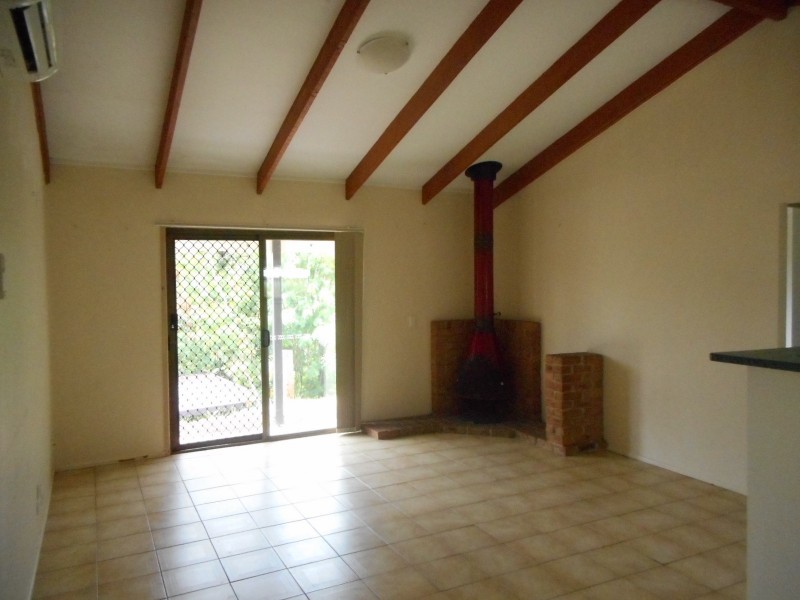 17 Tallagandra Rd, Beenleigh QLD 4207