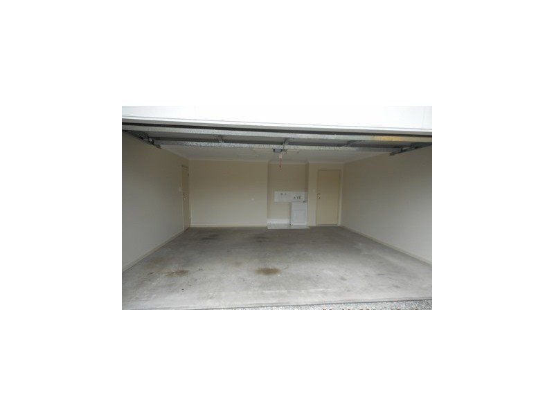 8 Kite St, Eagleby QLD 4207