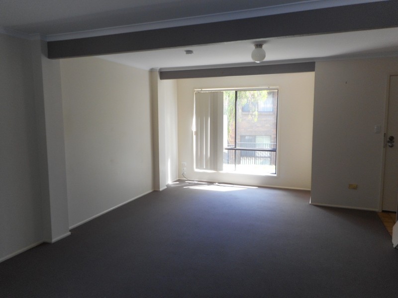 6 Beetson Crt, Eagleby QLD 4207