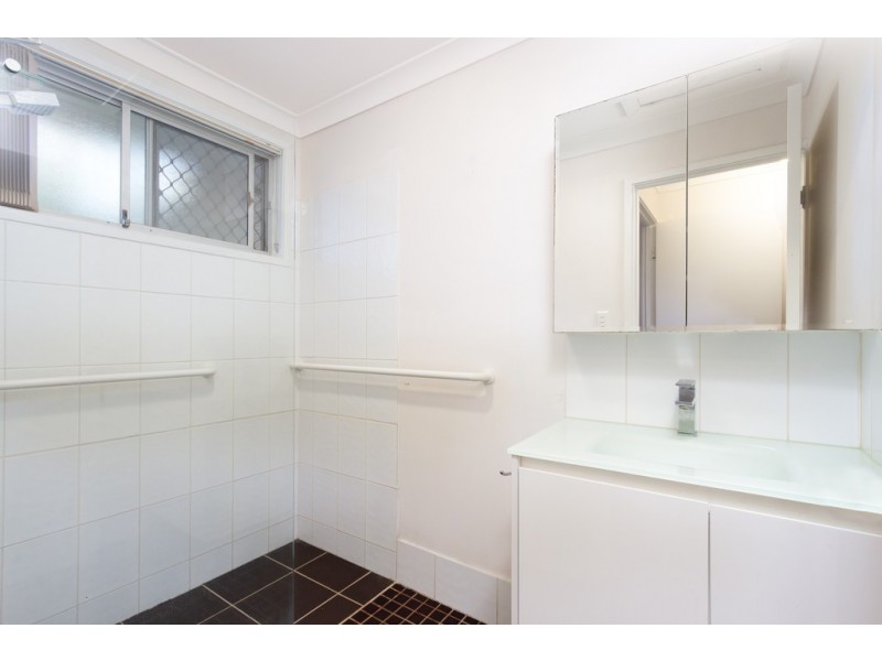 14 Grove Road, Holmview QLD 4207